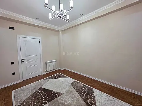 Satılır 2 otaqlı mənzil 70 m²