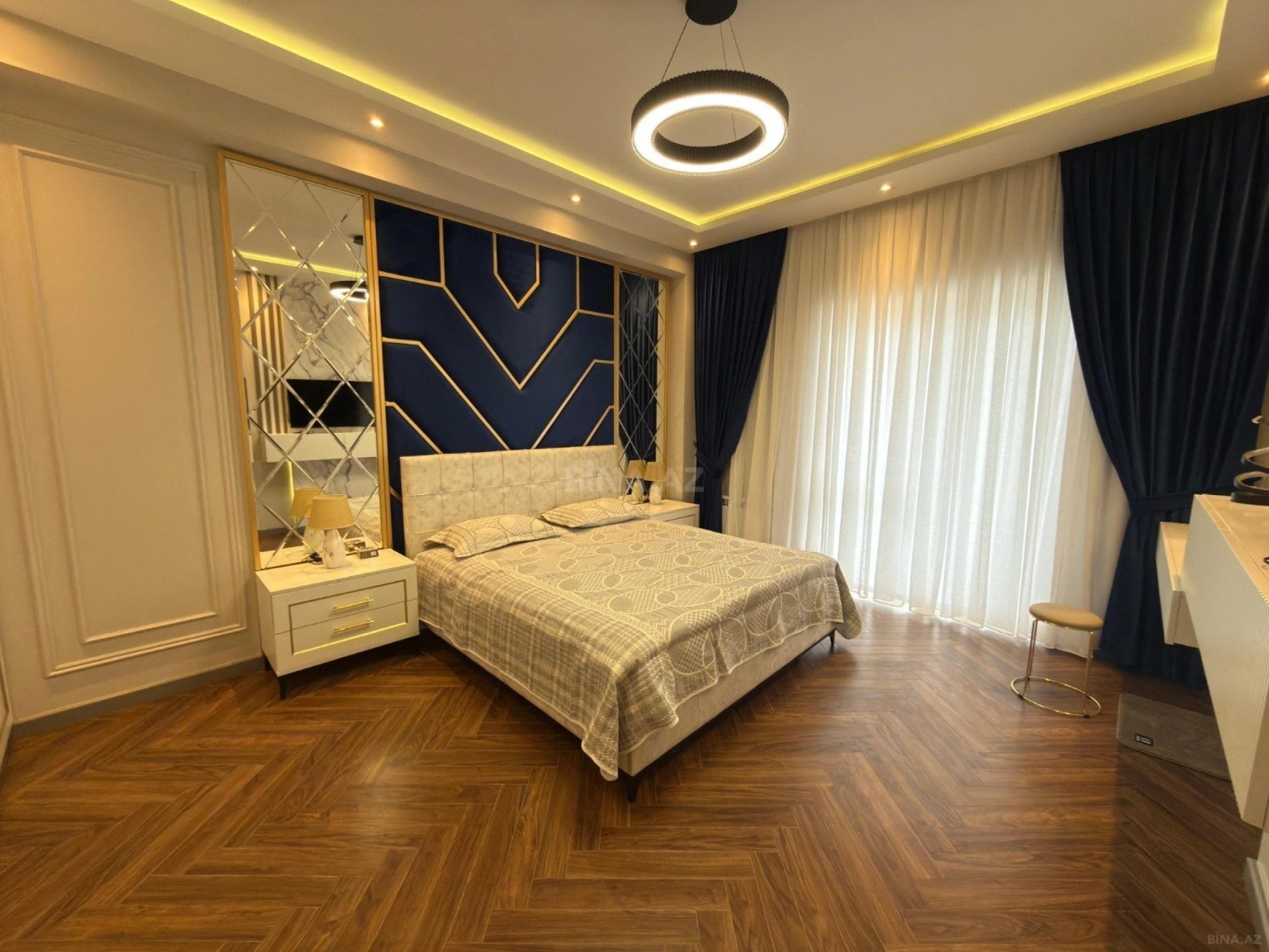 Kirayə verilir 3 otaqlı mənzil 105 m²