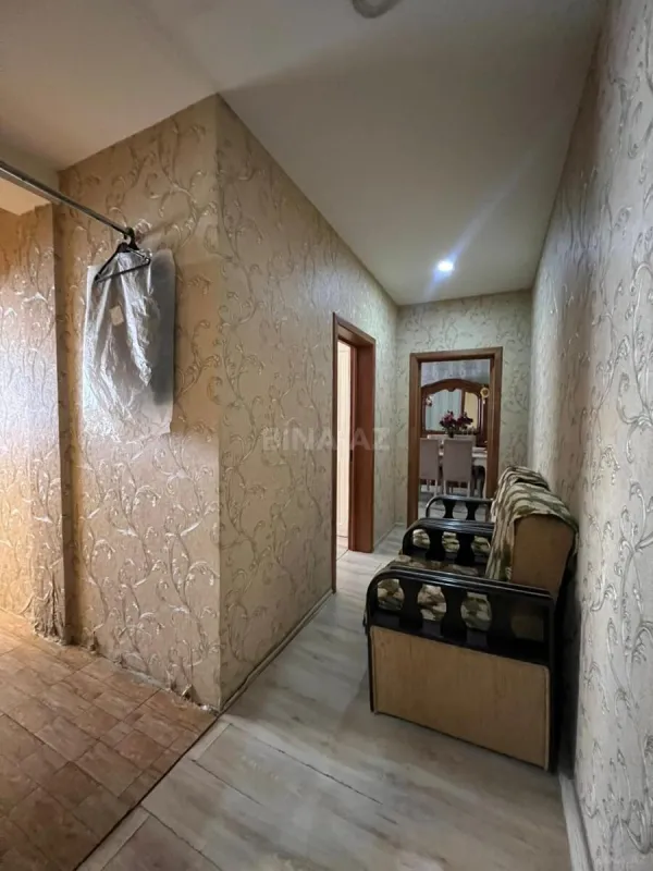 Satılır 2 otaqlı mənzil 72 m²