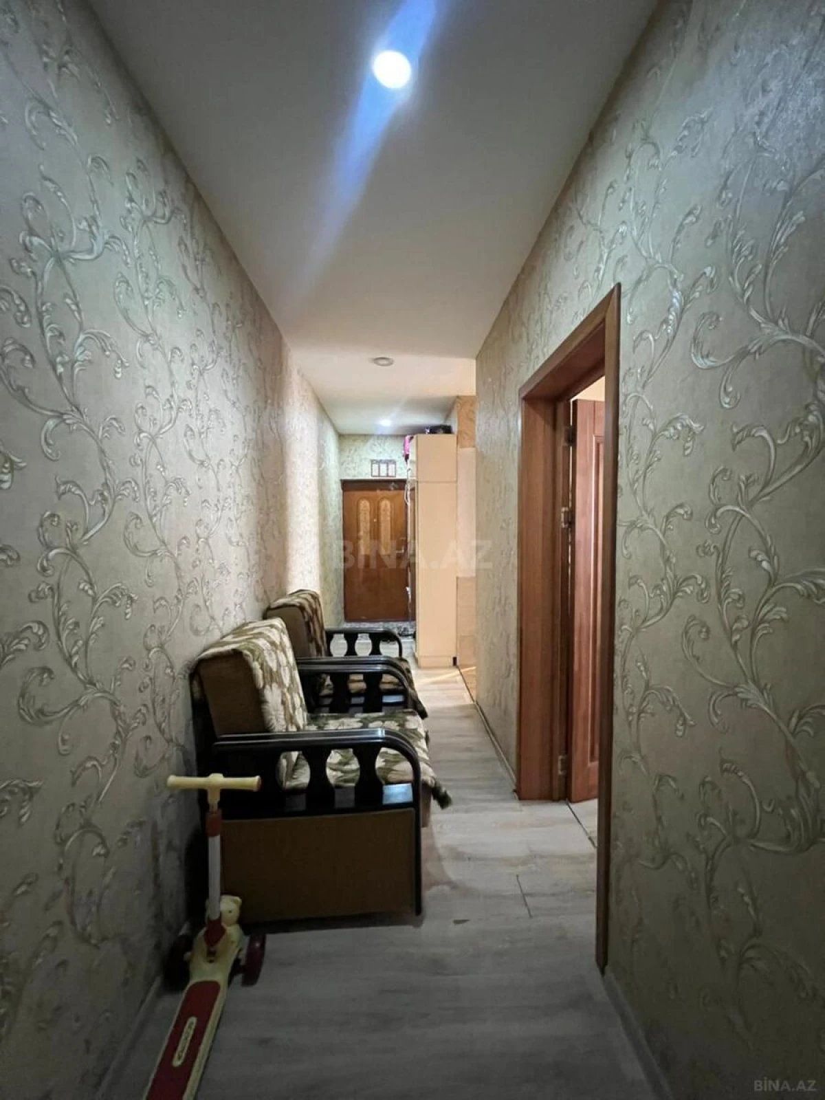 Satılır 2 otaqlı mənzil 72 m²