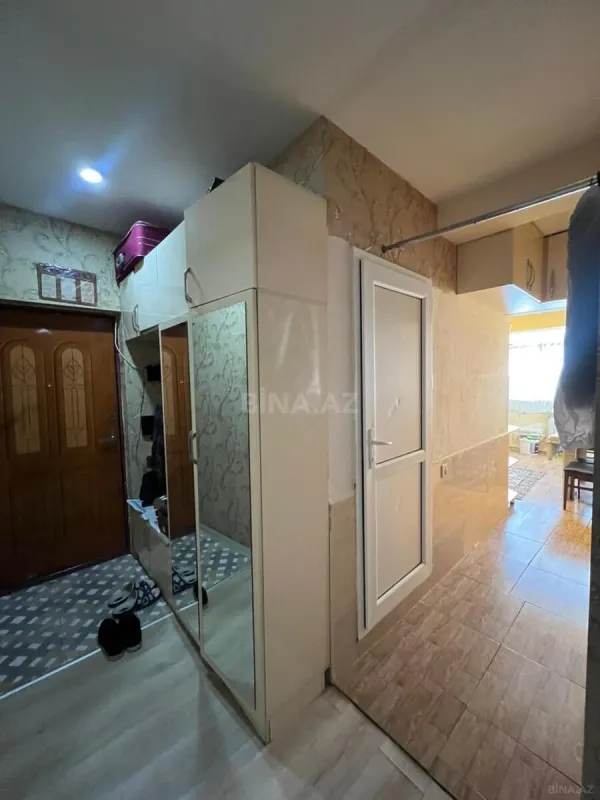 Satılır 2 otaqlı mənzil 72 m²