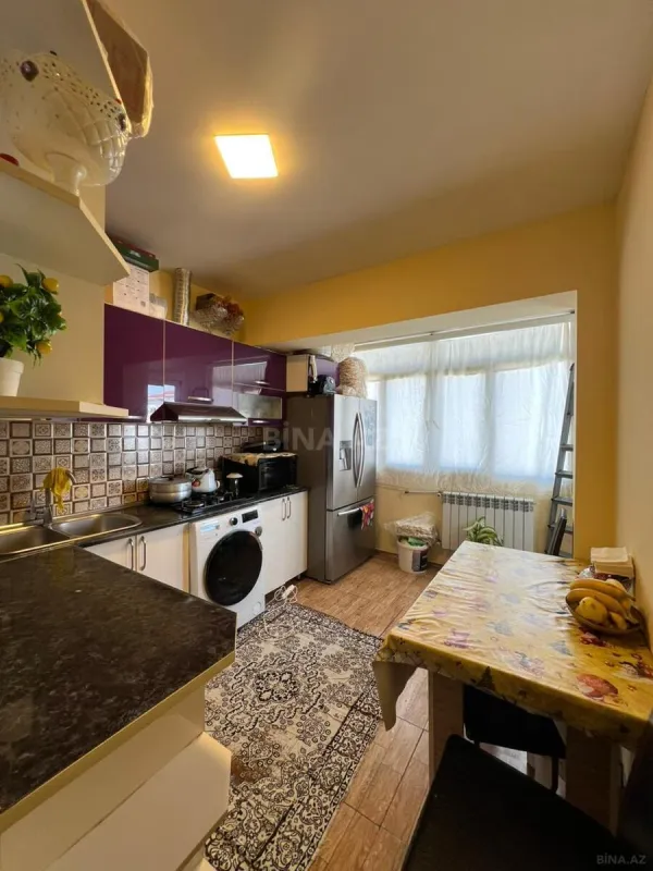 Satılır 2 otaqlı mənzil 72 m²