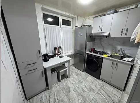 Satılır 3 otaqlı mənzil 70 m²