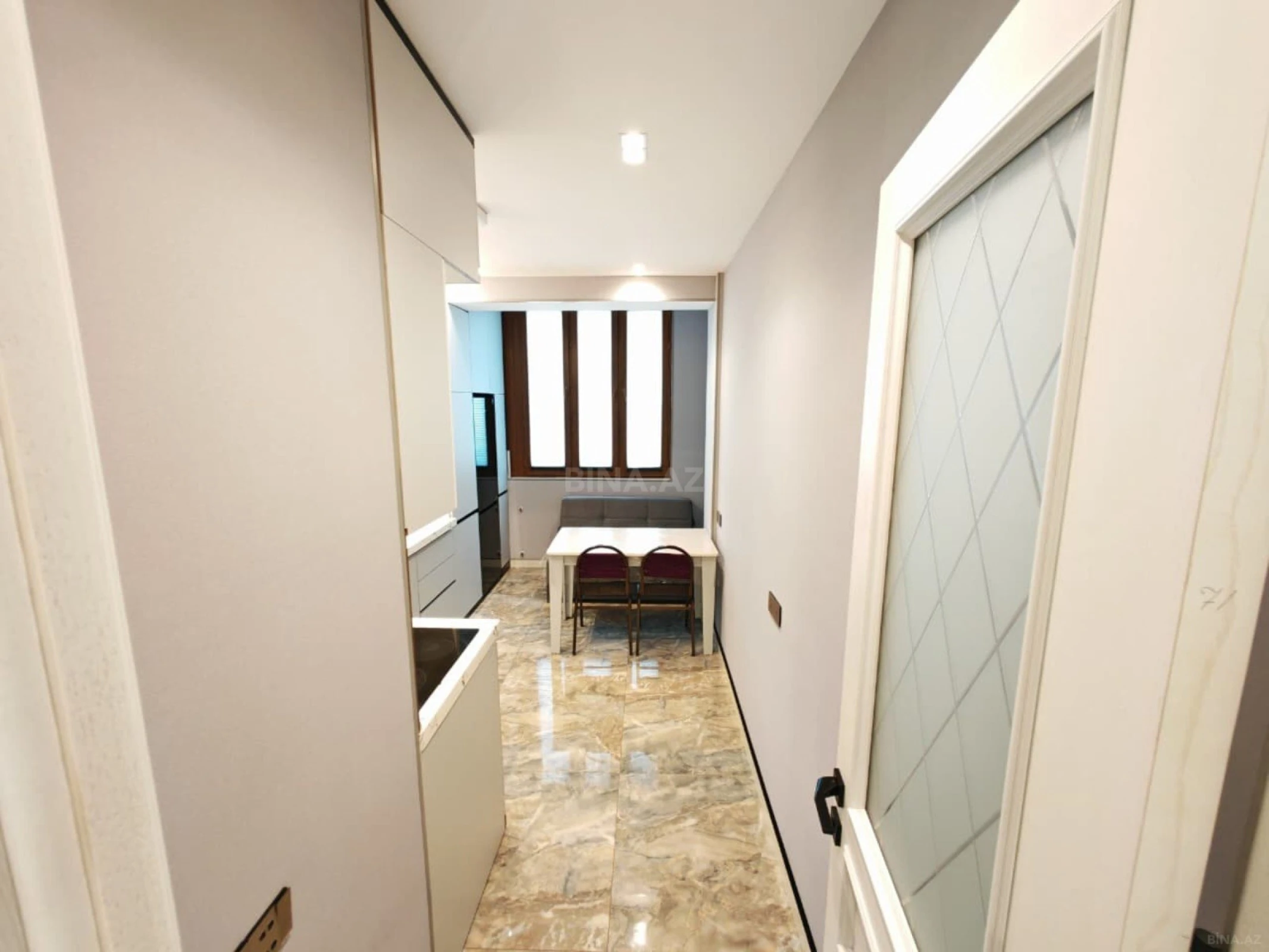 Satılır 3 otaqlı mənzil 73 m²
