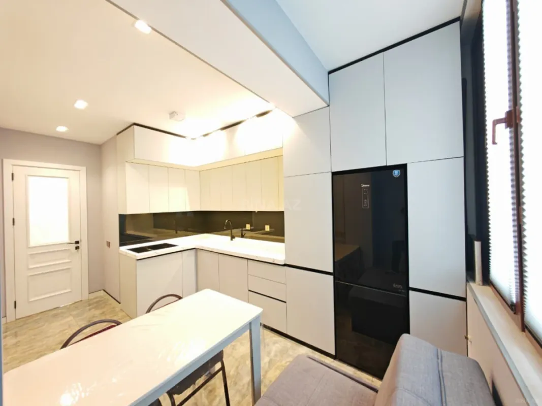 Satılır 3 otaqlı mənzil 73 m²