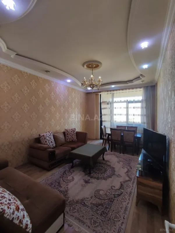 Kirayə verilir 2 otaqlı mənzil 120 m²