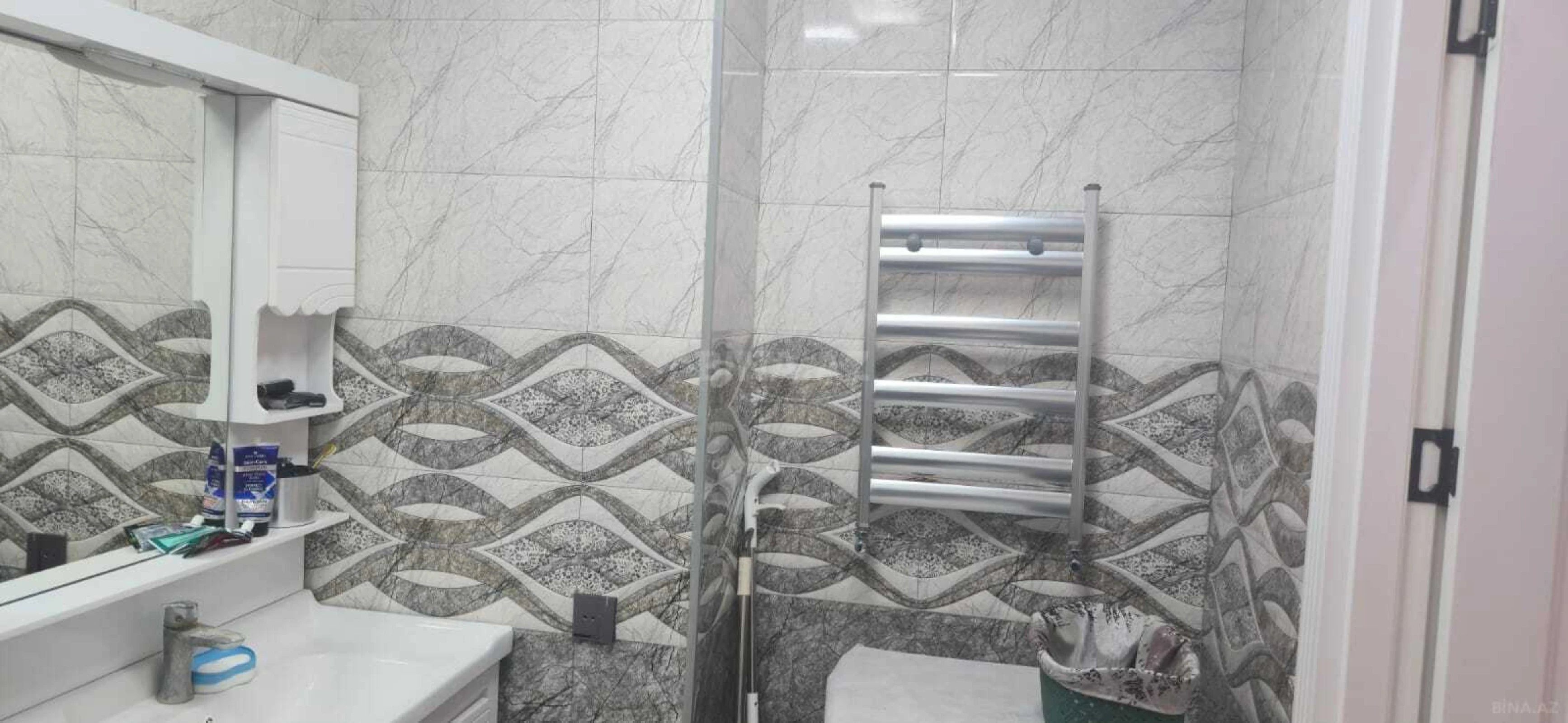 Satılır 3 otaqlı mənzil 88.6 m²