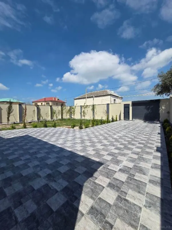 Satılır 3 otaqlı həyət evi 125 m²