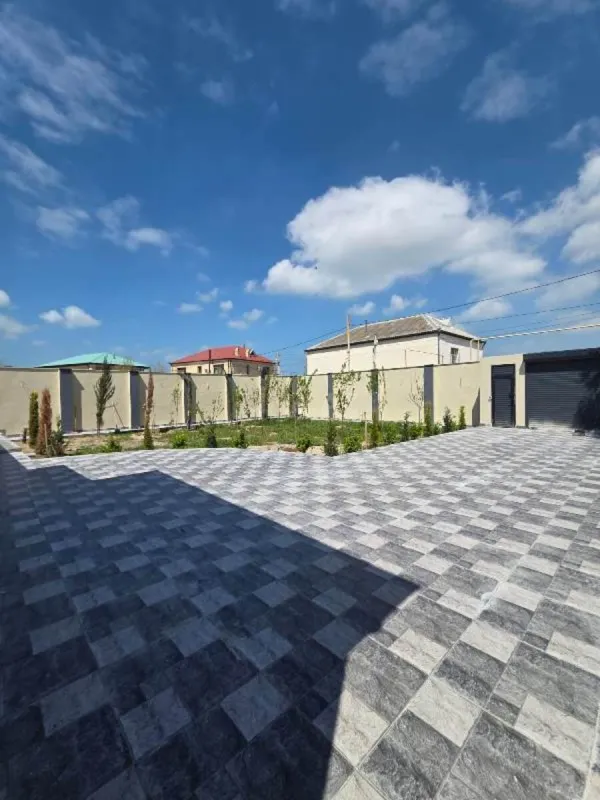 Satılır 3 otaqlı həyət evi 125 m²