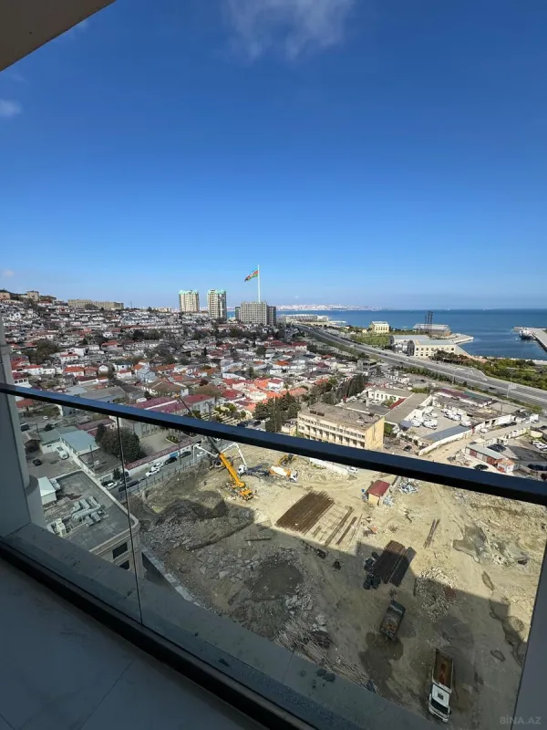 Satılır 2 otaqlı mənzil 65 m²