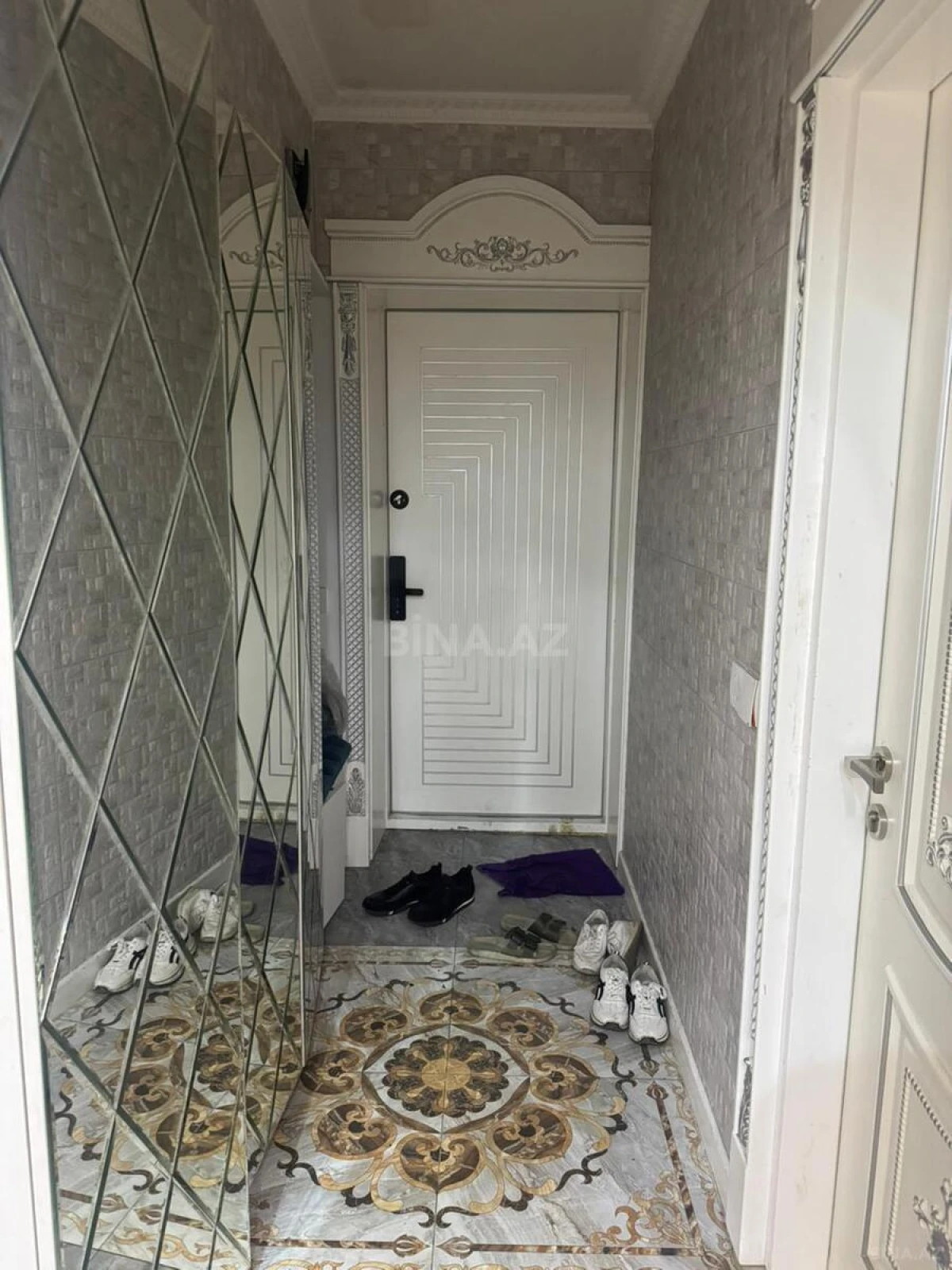 Satılır 3 otaqlı mənzil 85 m²