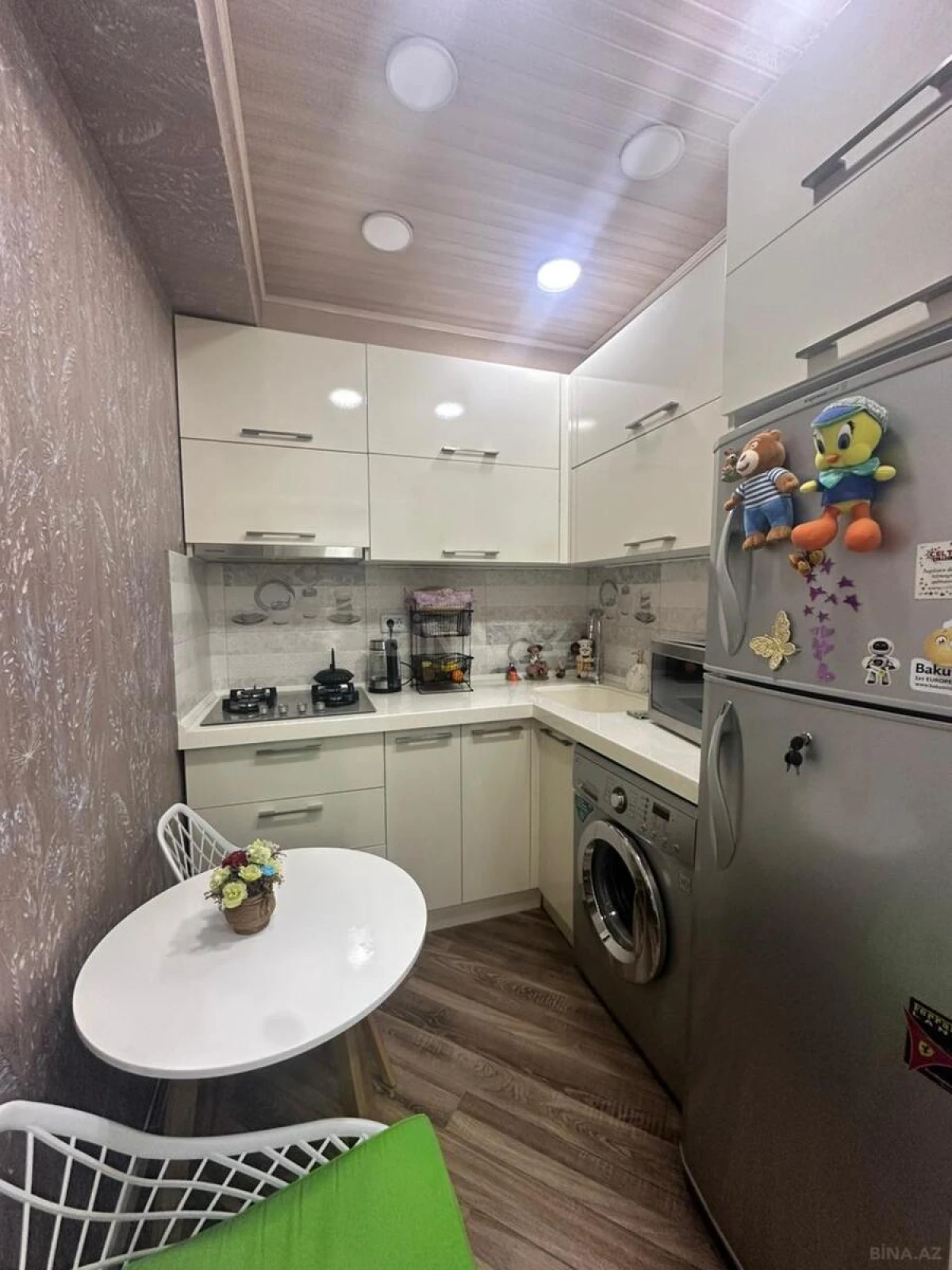 Satılır 2 otaqlı mənzil 66 m²