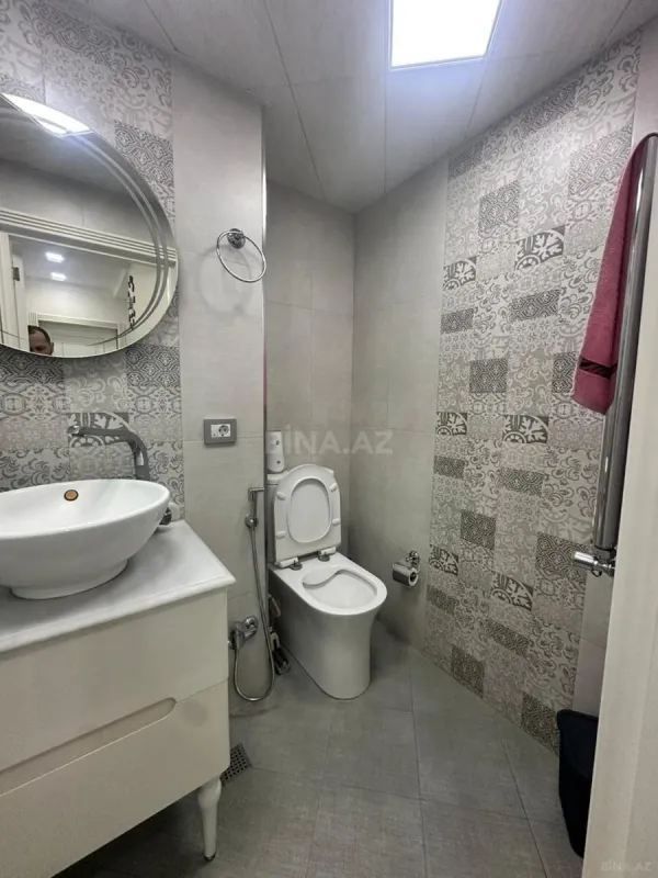 Satılır 2 otaqlı mənzil 66 m²