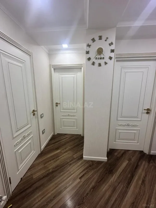 Satılır 2 otaqlı mənzil 66 m²
