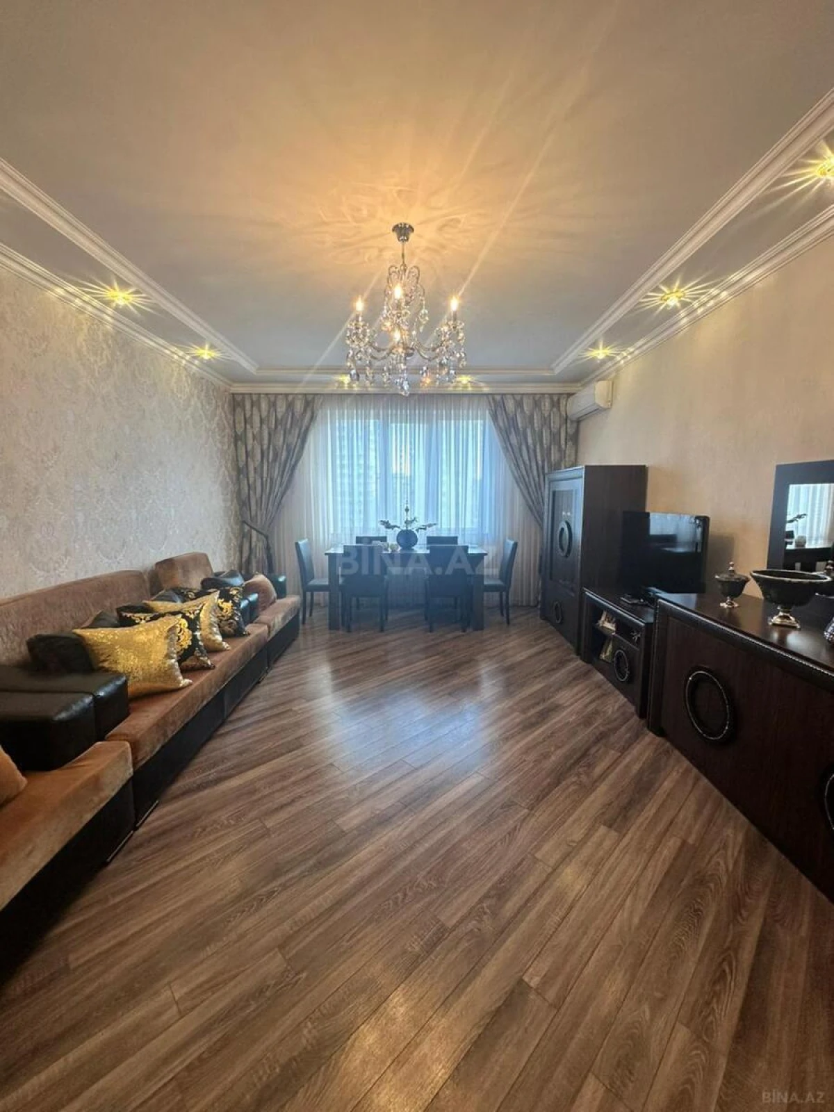 Satılır 2 otaqlı mənzil 66 m²