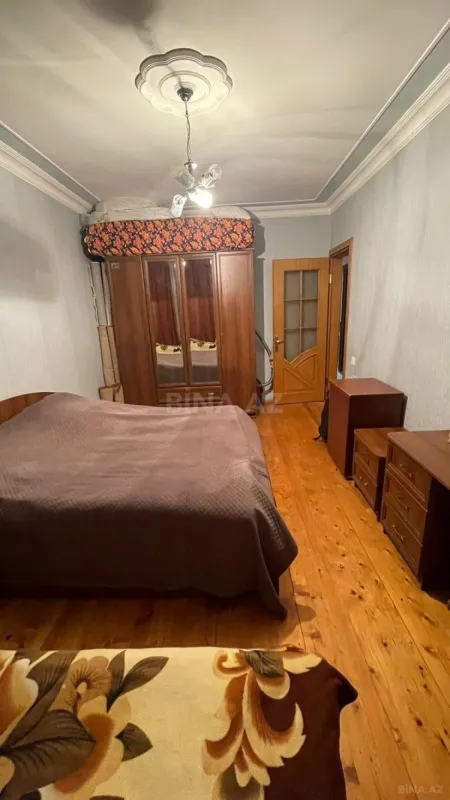 Satılır 3 otaqlı mənzil 85 m²