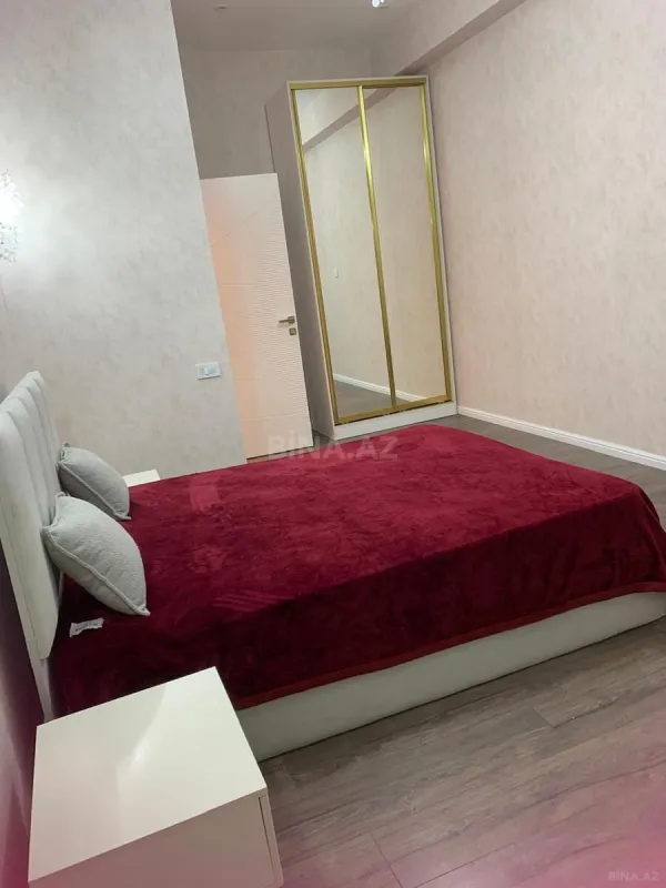 Satılır 2 otaqlı mənzil 66.5 m²