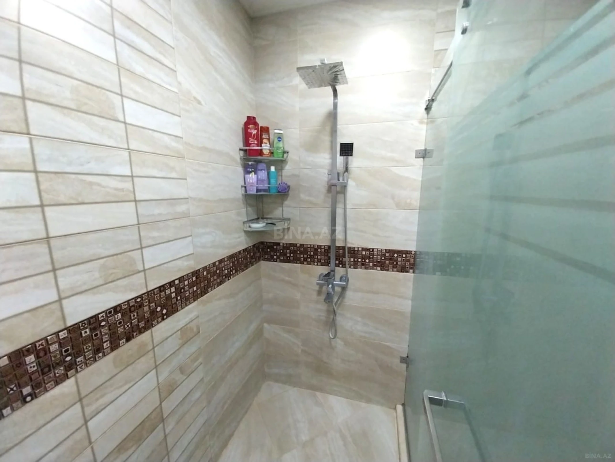 Satılır 3 otaqlı mənzil 102.5 m²