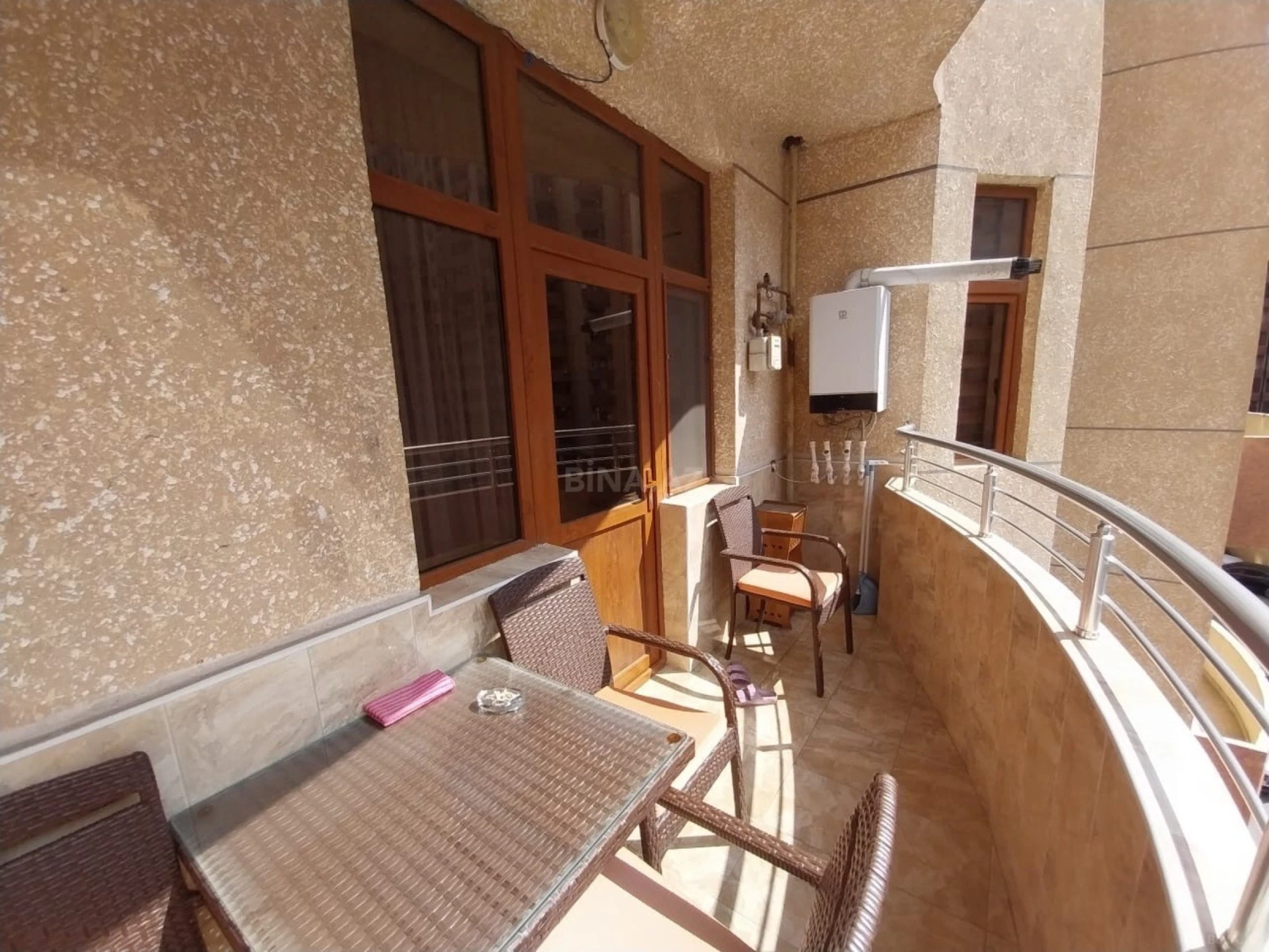 Satılır 3 otaqlı mənzil 102.5 m²