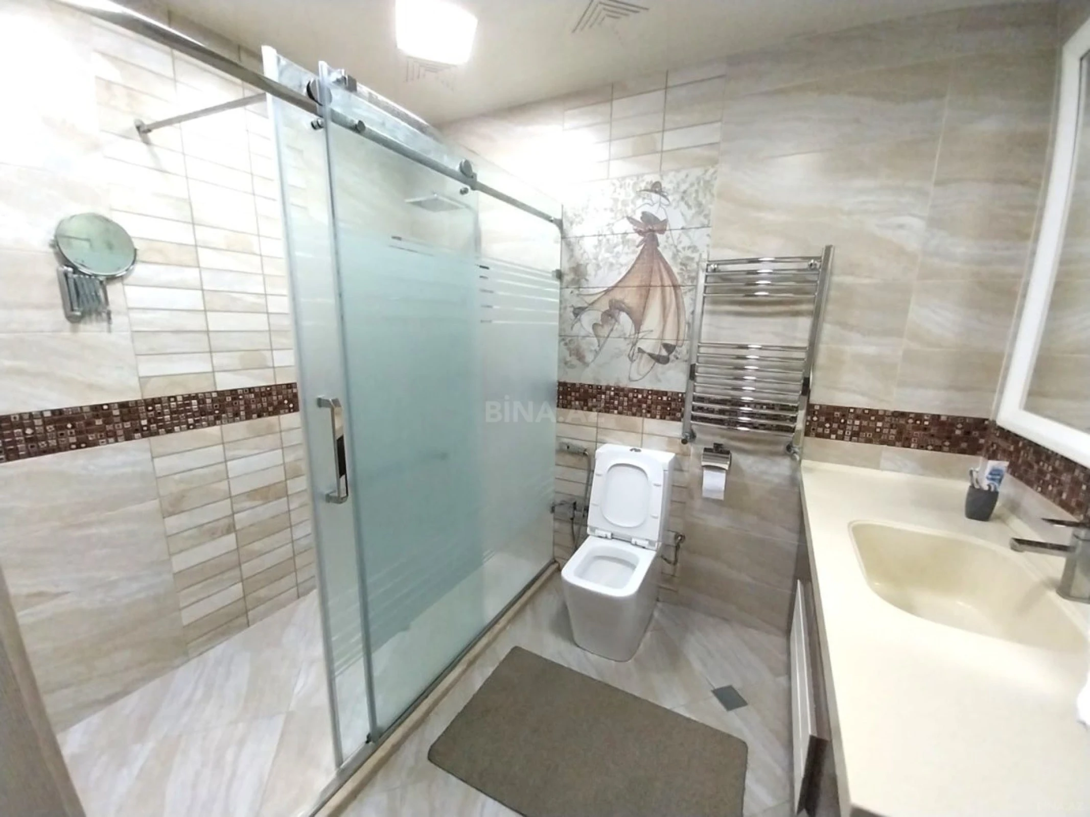 Satılır 3 otaqlı mənzil 102.5 m²