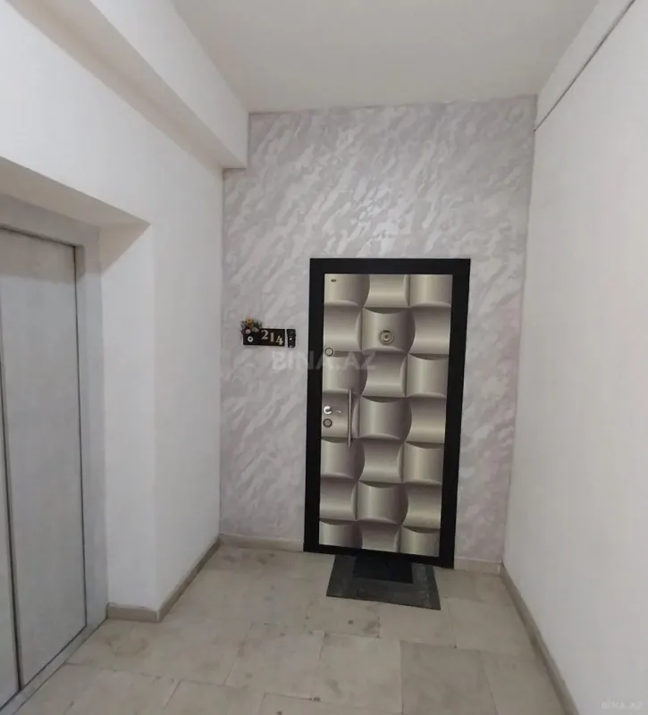 Satılır 3 otaqlı mənzil 102.5 m²
