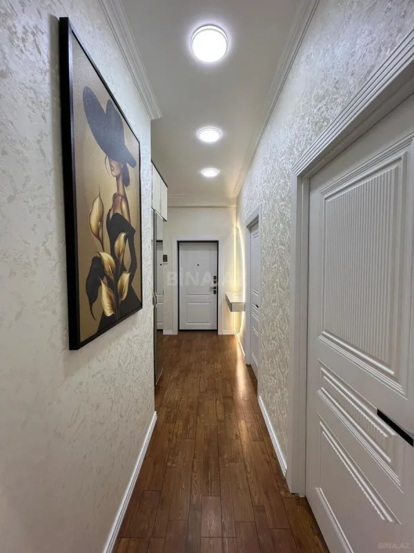 Satılır 2 otaqlı mənzil 70 m²