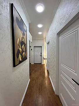 Satılır 2 otaqlı mənzil 70 m²