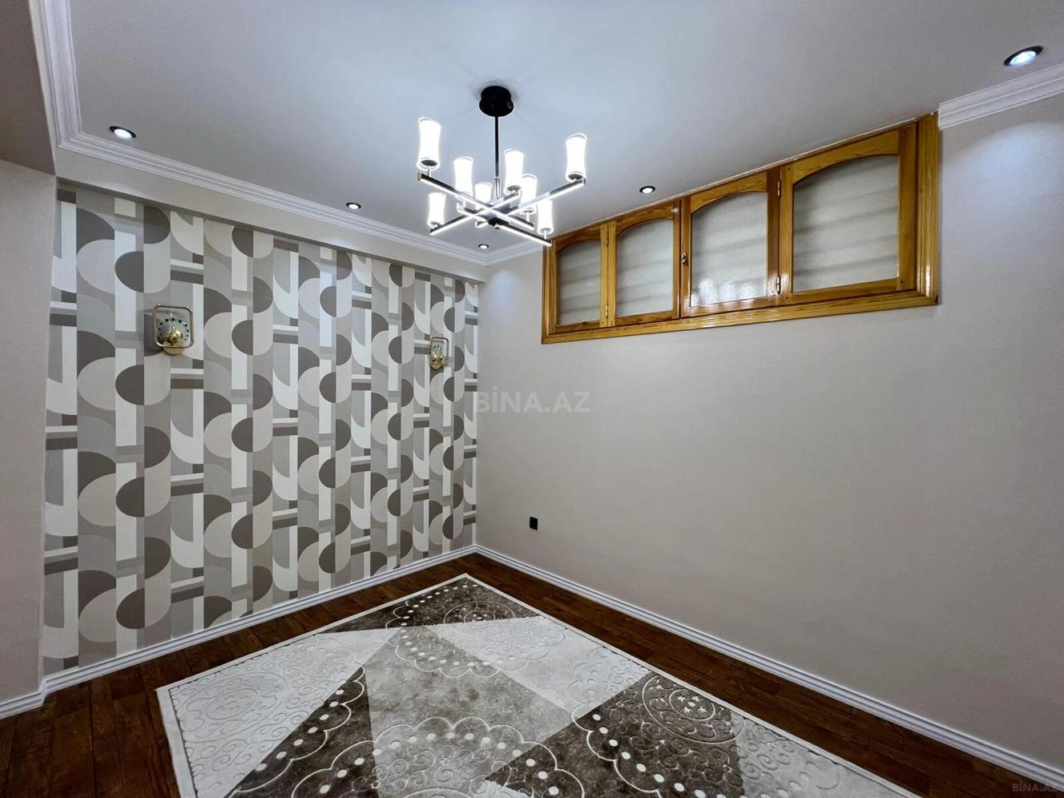 Satılır 2 otaqlı mənzil 70 m²