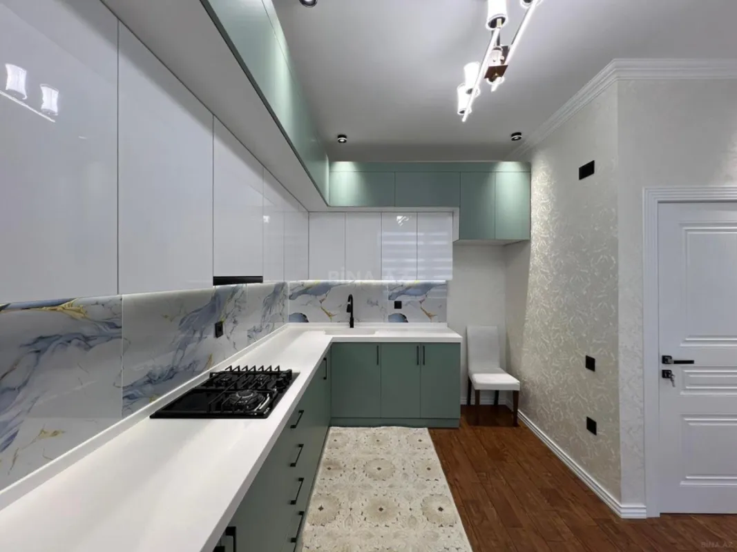 Satılır 2 otaqlı mənzil 70 m²