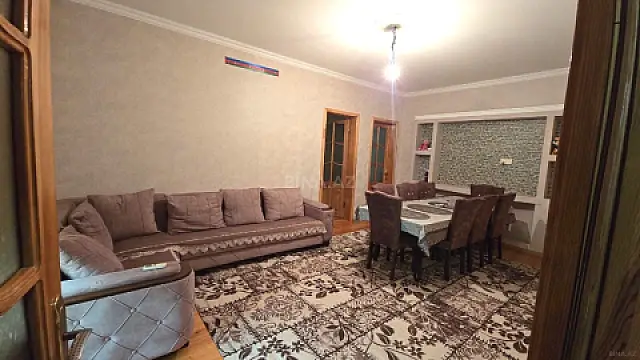 Satılır 4 otaqlı həyət evi 120 m²