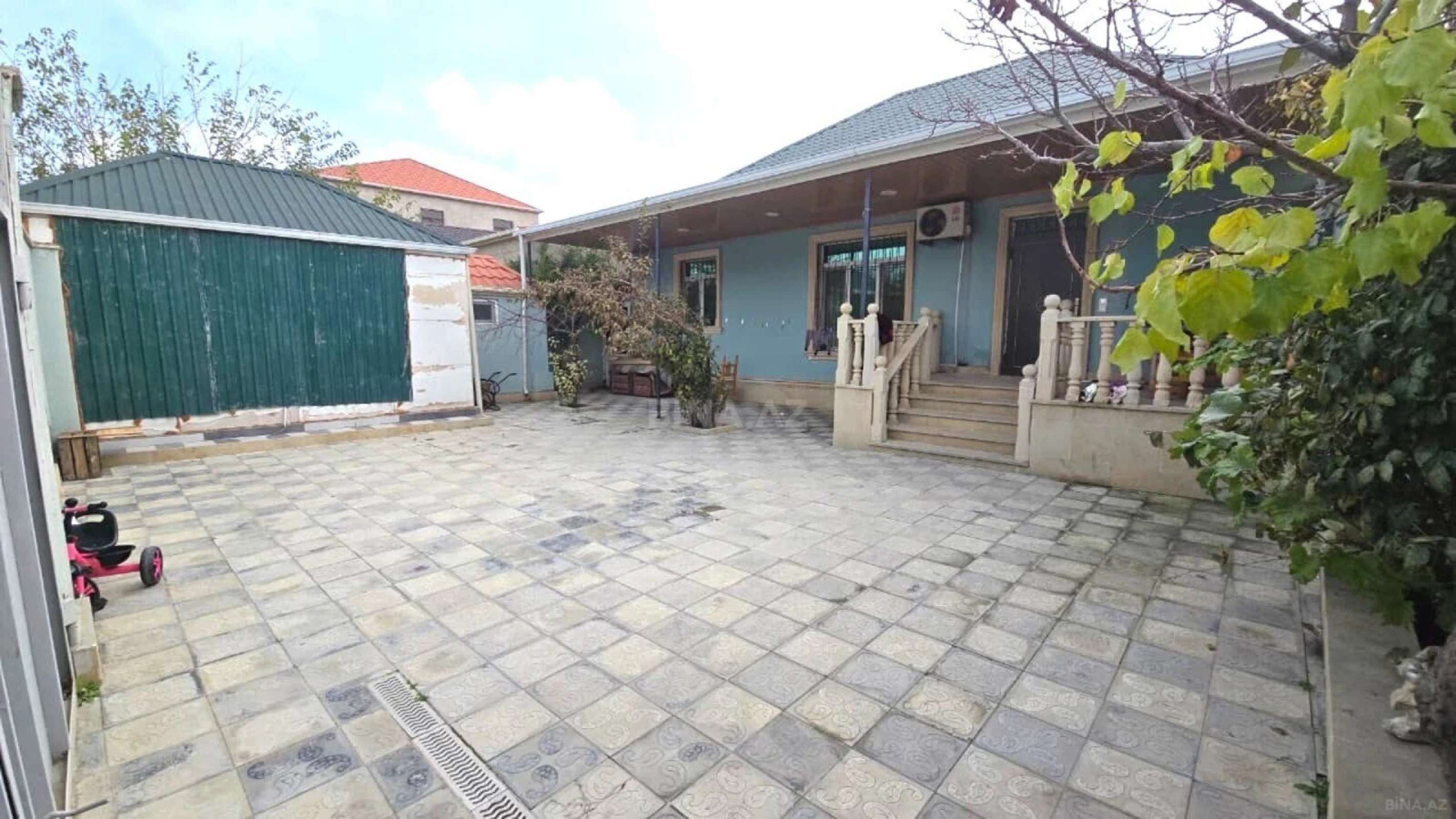 Satılır 4 otaqlı həyət evi 120 m²