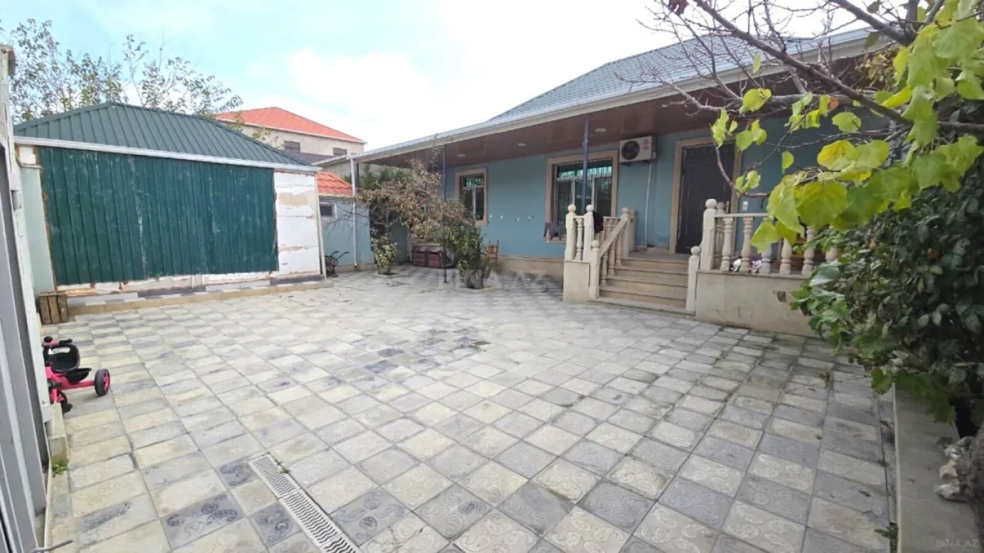 Satılır 4 otaqlı həyət evi 120 m²