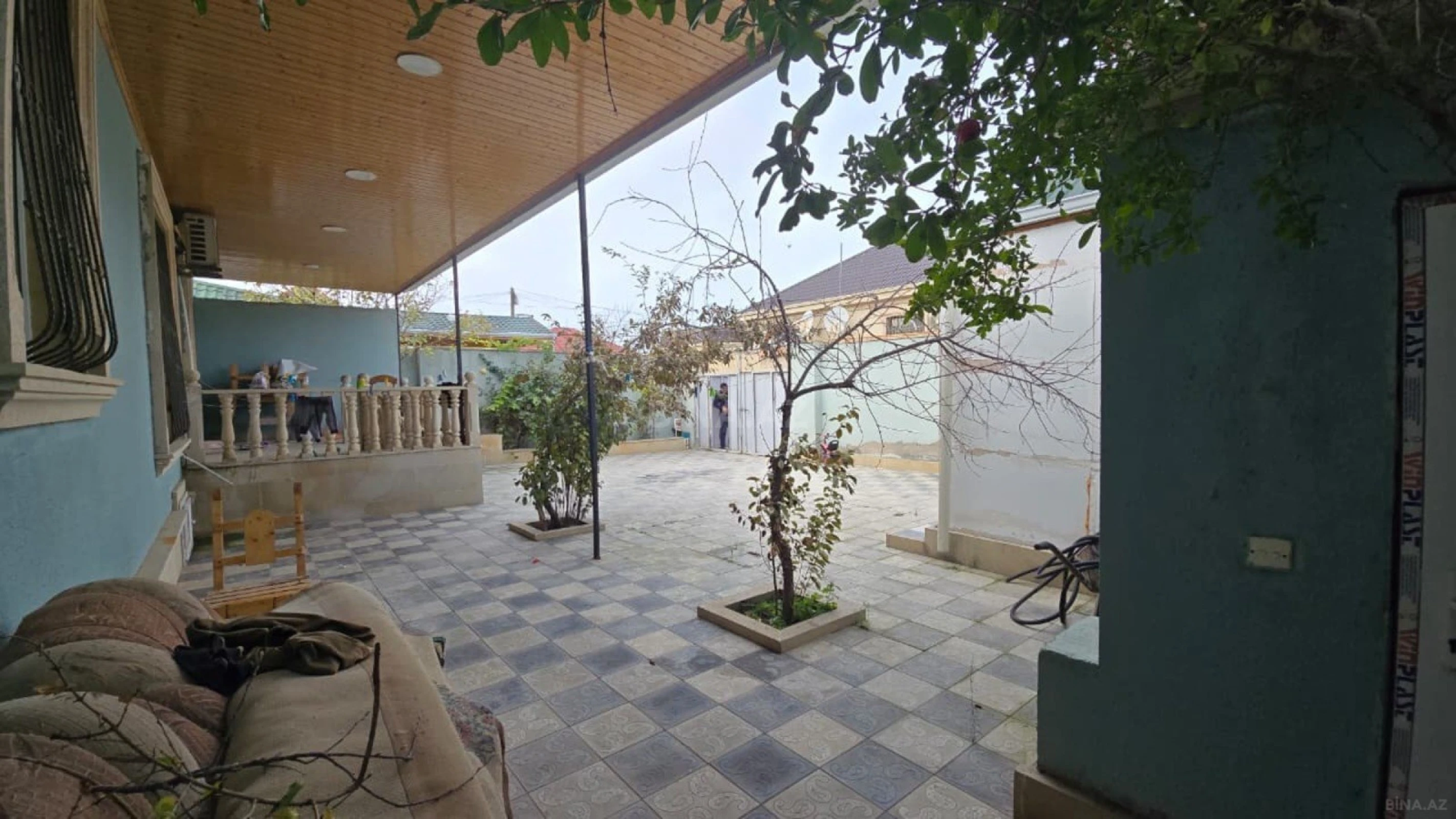 Satılır 4 otaqlı həyət evi 120 m²