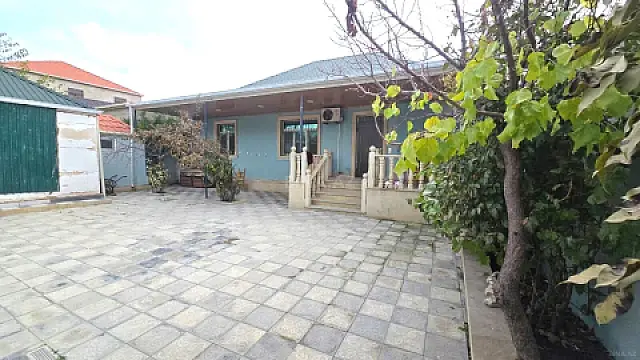 Satılır 4 otaqlı həyət evi 120 m² — Bakı 4 otaq 120.00 m²
