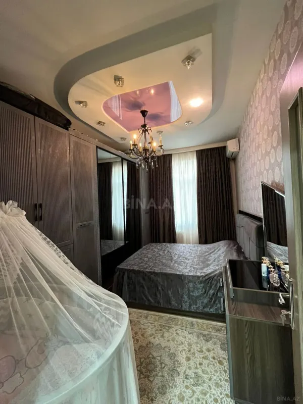 Satılır 2 otaqlı mənzil 65 m²