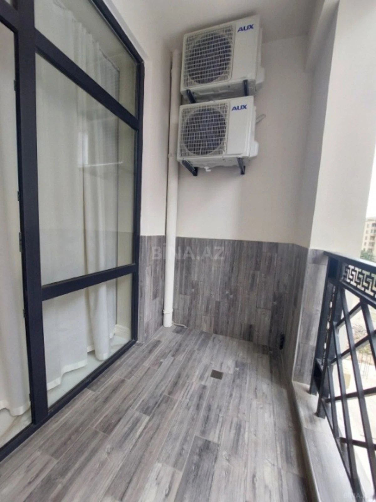 Satılır 3 otaqlı mənzil 90 m²