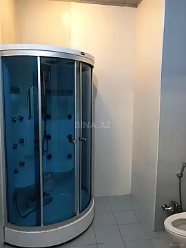 Satılır 3 otaqlı mənzil 144 m²