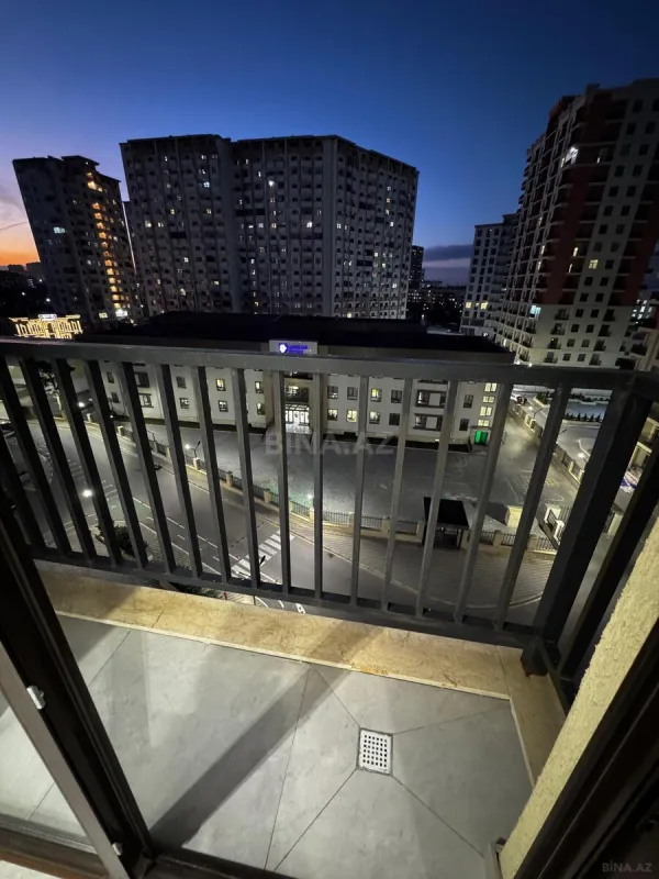 Satılır 2 otaqlı mənzil 65 m²