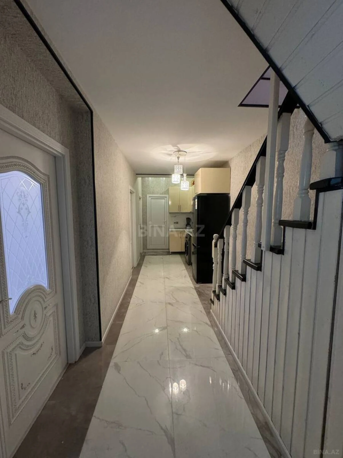Satılır 4 otaqlı mənzil 100 m²