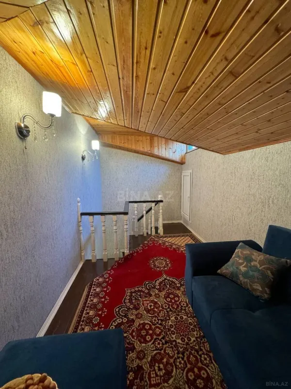 Satılır 4 otaqlı mənzil 100 m²