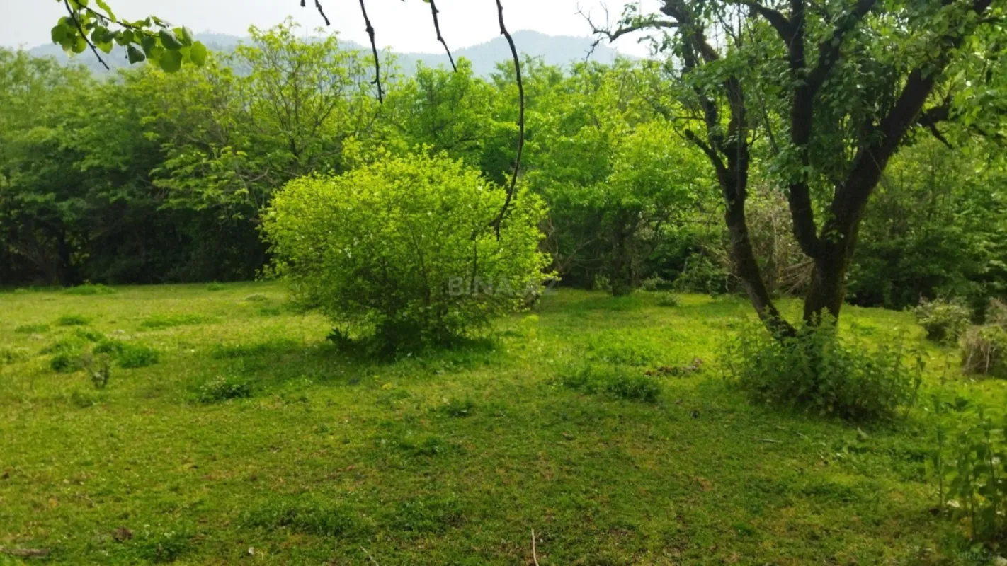 Satılır torpaq sahəsi 40 m²