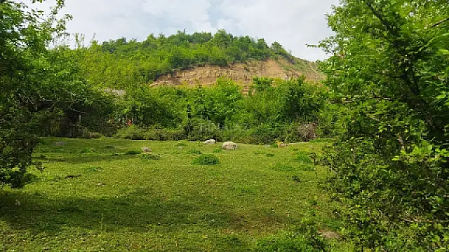 Satılır torpaq sahəsi 40 m²