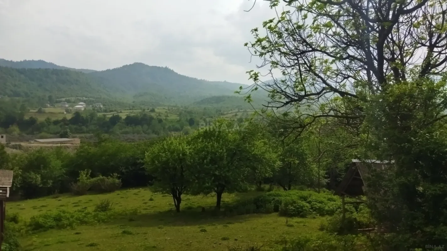 Satılır torpaq sahəsi 40 m²