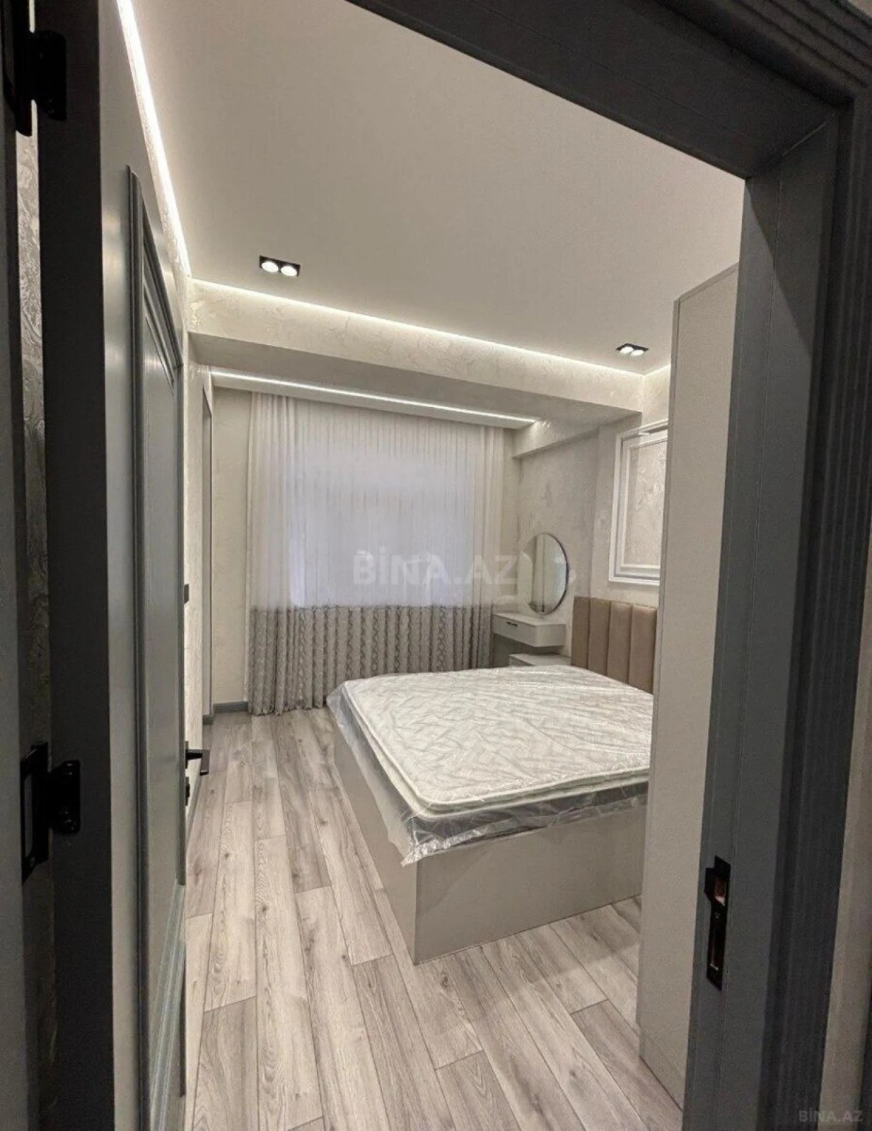 Kirayə verilir 2 otaqlı mənzil 55 m²