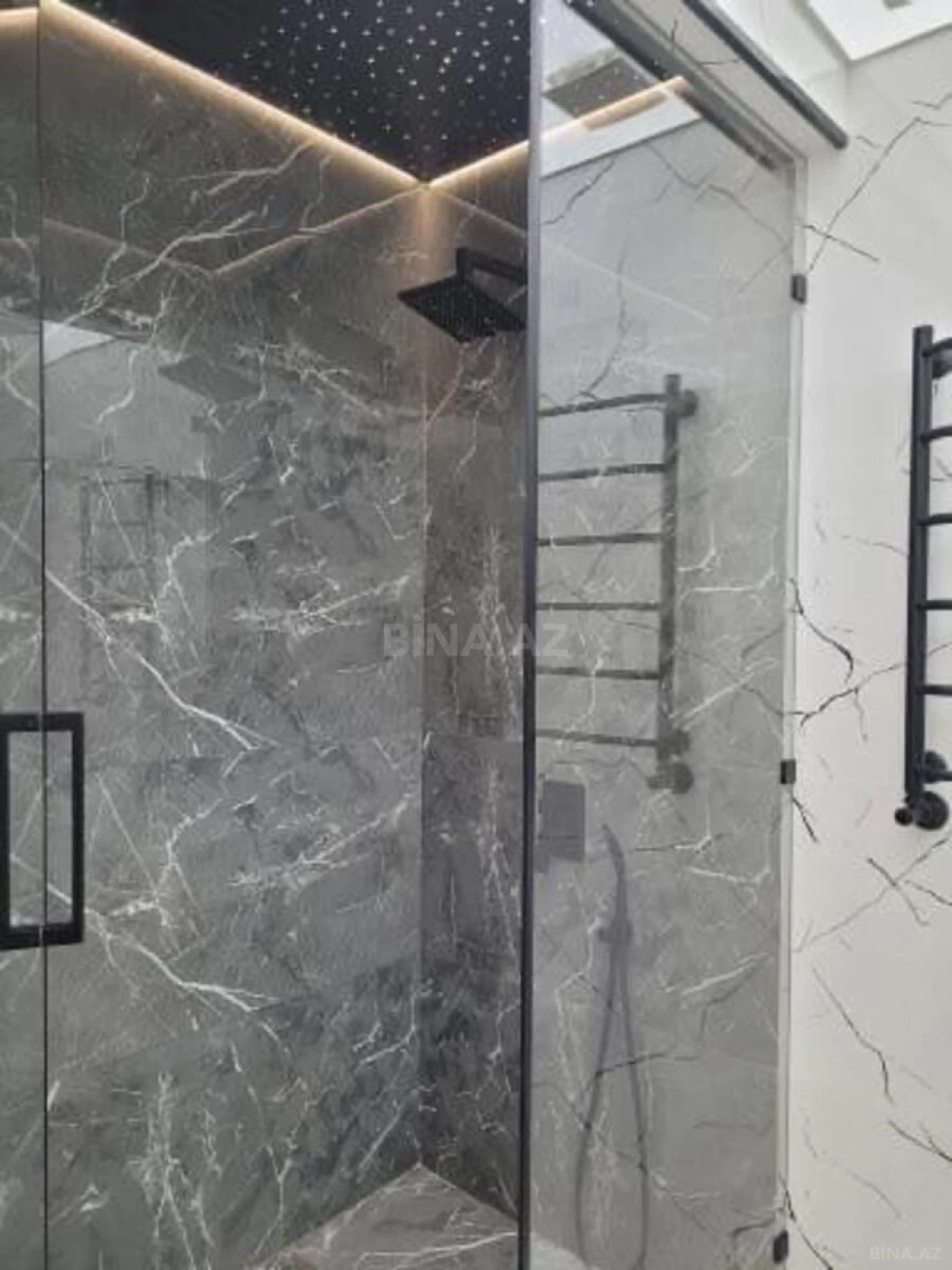 Kirayə verilir 2 otaqlı mənzil 70 m²