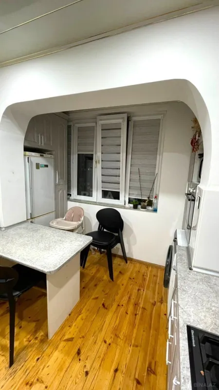 Satılır 3 otaqlı mənzil 75 m²