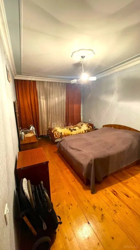 Satılır 3 otaqlı mənzil 75 m²