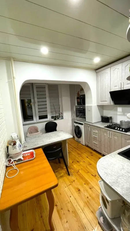 Satılır 3 otaqlı mənzil 75 m²