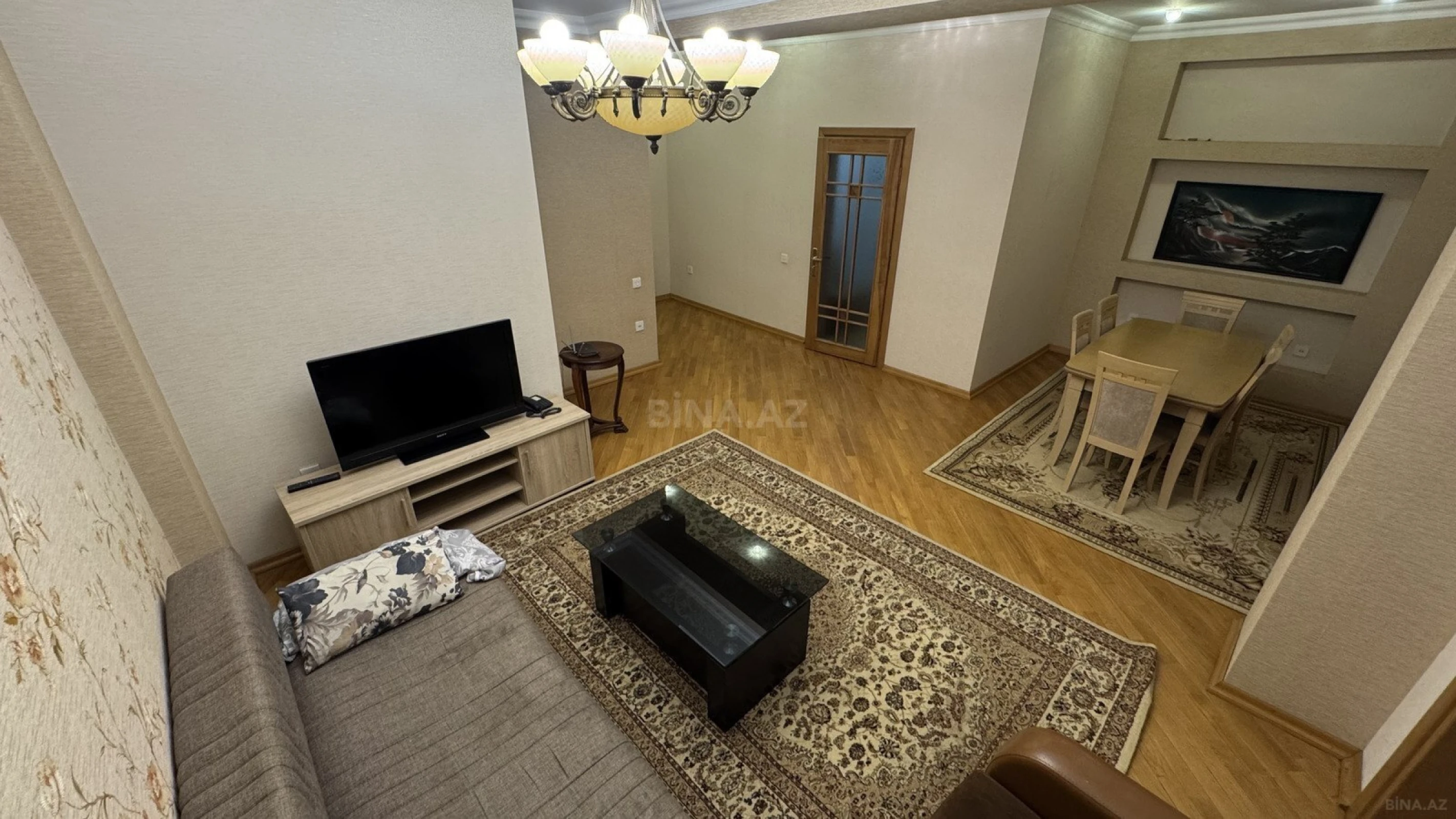 Kirayə verilir 3 otaqlı mənzil 100 m²