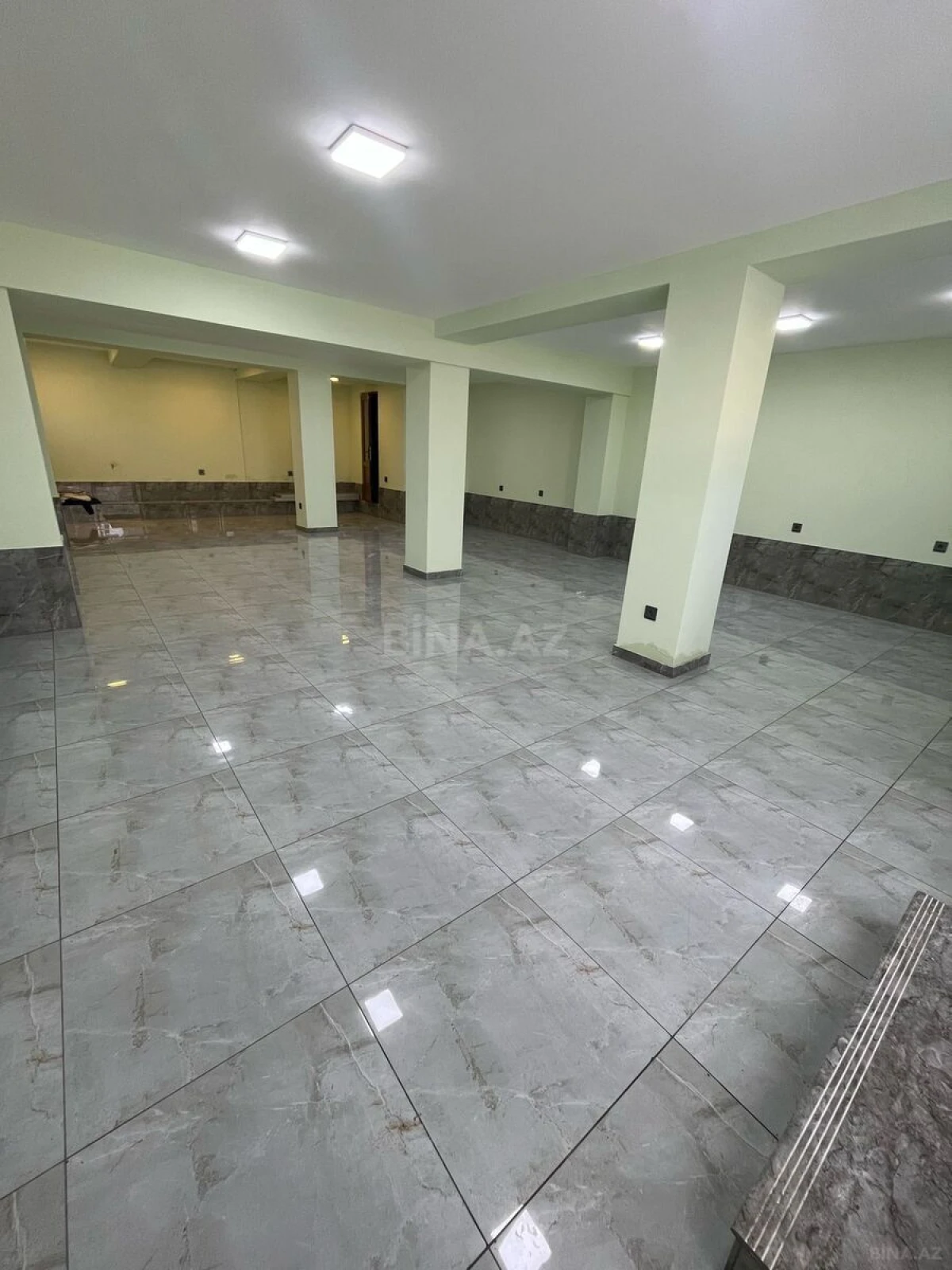 Satılır 4 otaqlı həyət evi 200 m²